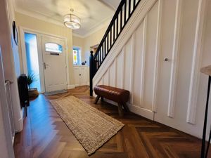 Photo 11- click for photo gallery